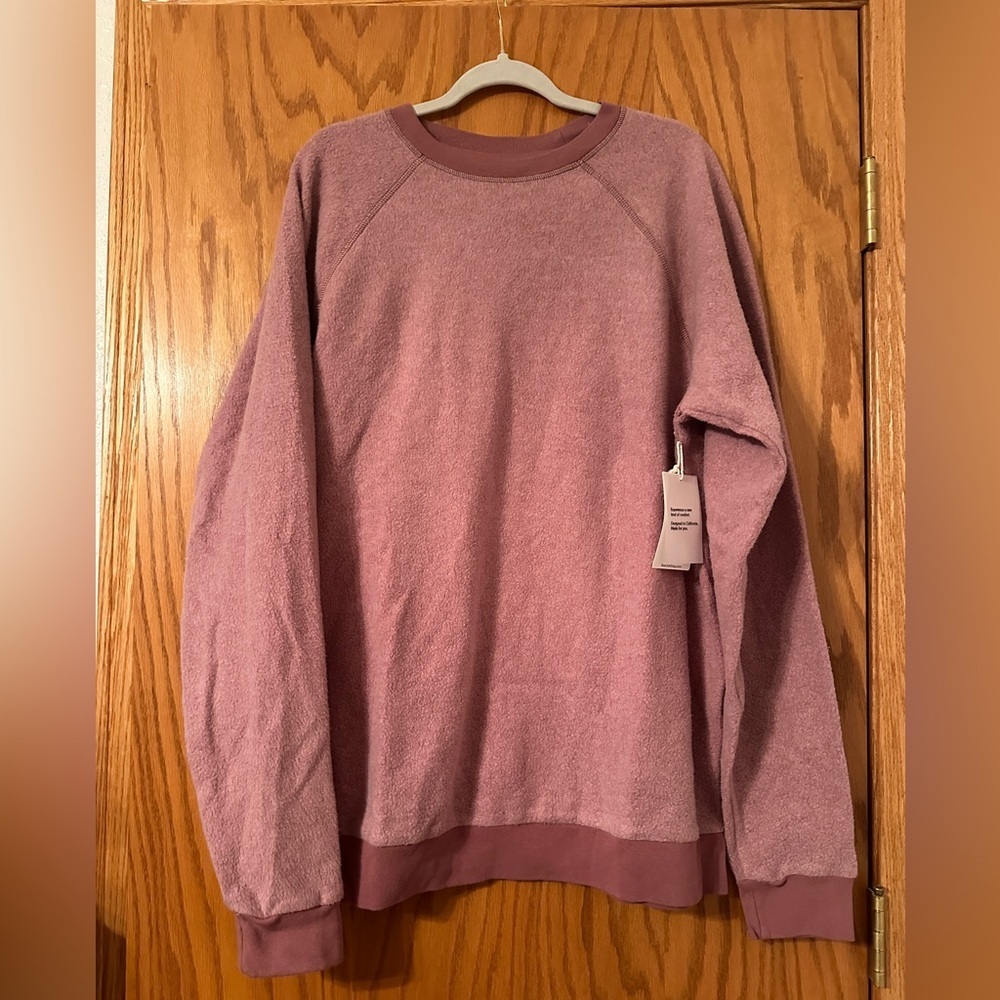 Feat Blanket Blend Crewneck - NWT - Size XL